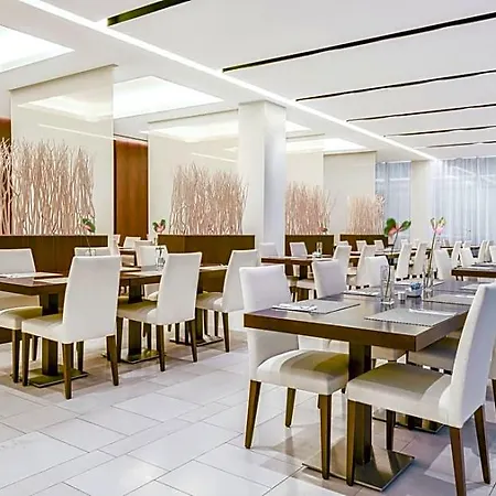 Hotel Nh Collection Congress 4*